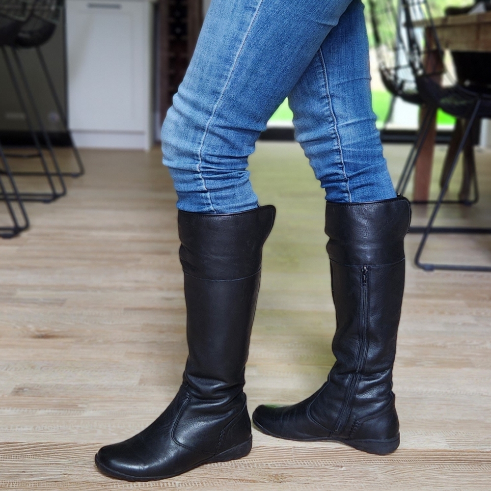 Hush puppies black leather boots - Picture 2 of 6